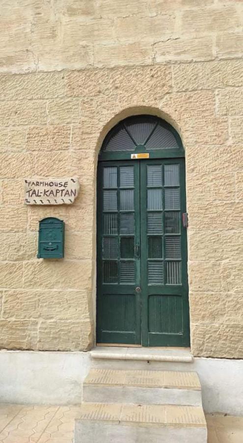 Farmhouse Tal Kaptan Kercem Екстер'єр фото