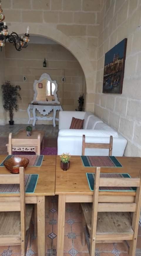 Farmhouse Tal Kaptan Kercem Екстер'єр фото